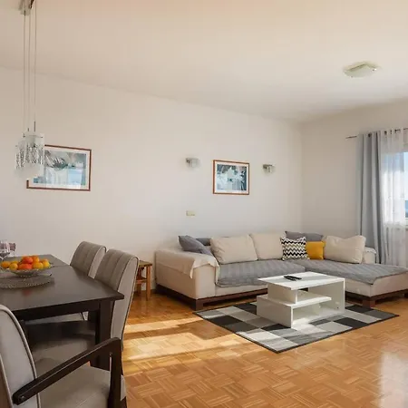 3 Bedroom Xxl Family *